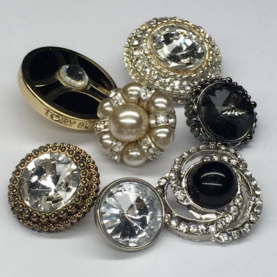 Rhinestones Button