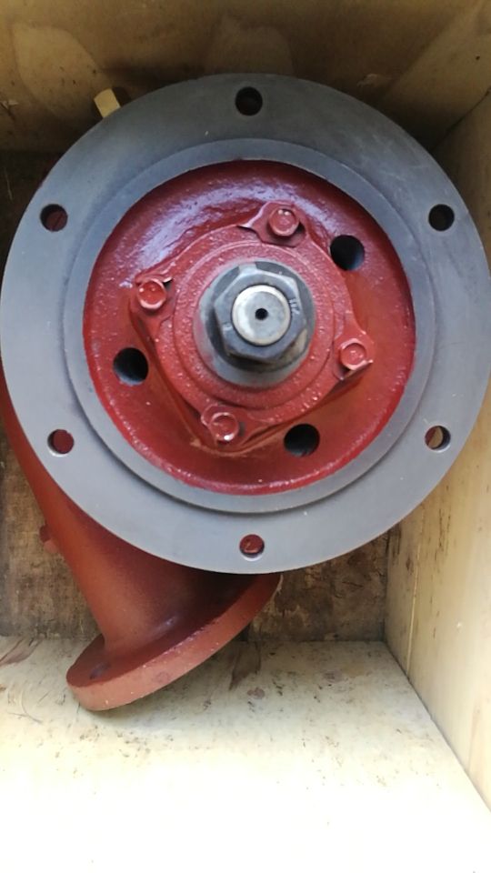 C.W PUMP ASSY