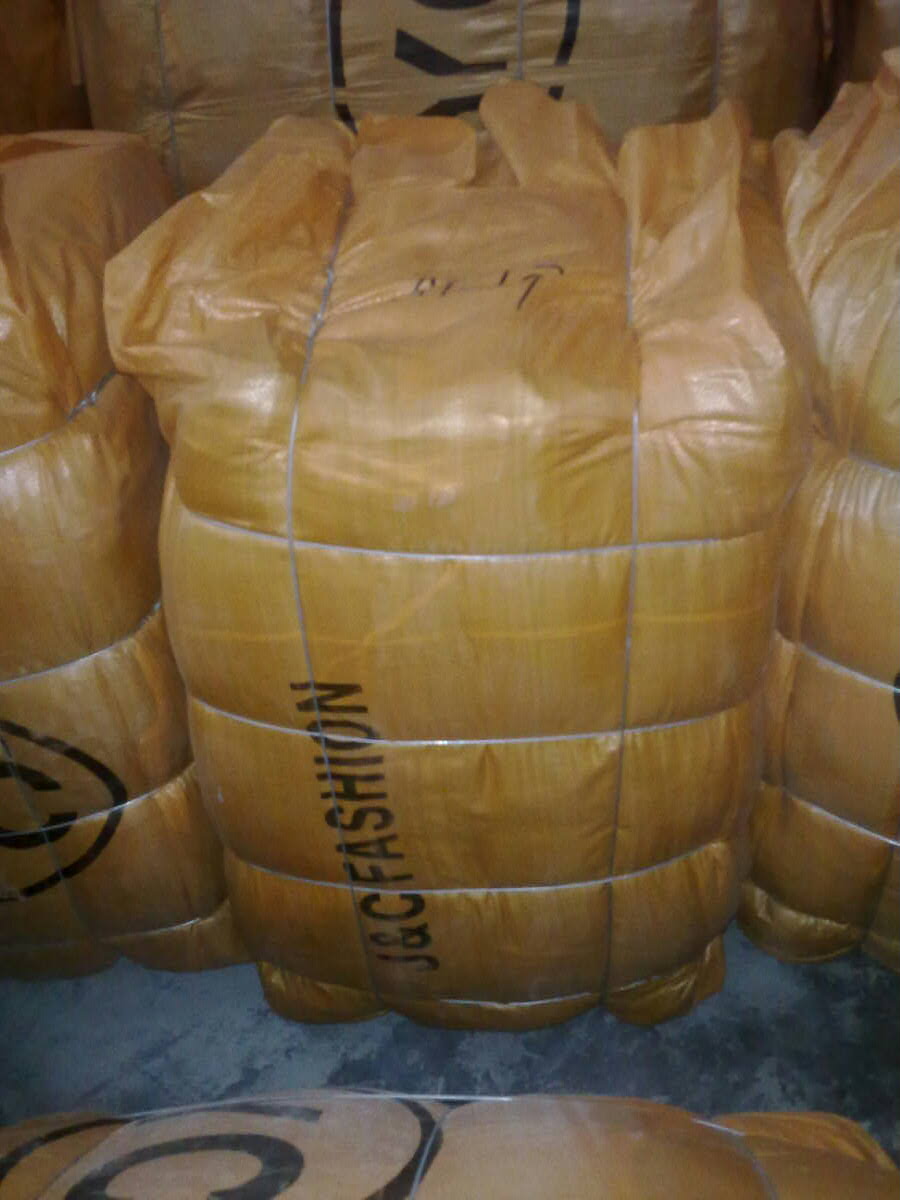 Sell used clothing ,used clothes ,secondhand clothing ,secondhand clothes ,used bag,used shoes