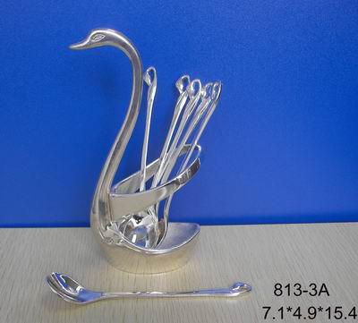 Metal Swan Shaped Spoons And Forks Set