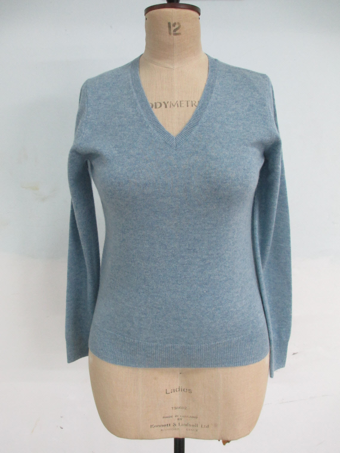 Sell CASHMERE LADIES SWEATER